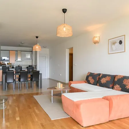 Danoa Ciovo Apartman *