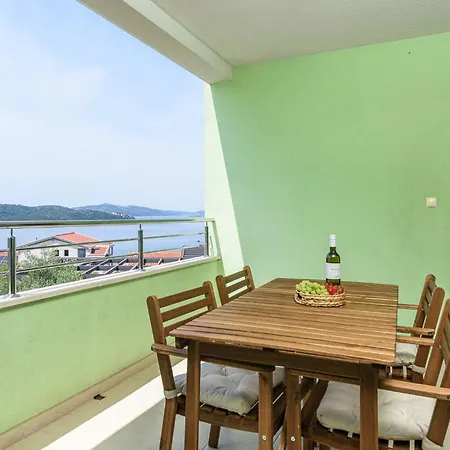 Danoa Ciovo Apartment Trogir